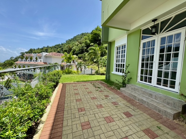 EXCLUSIVE LISTING  FOR RENT: La Horquette Villas