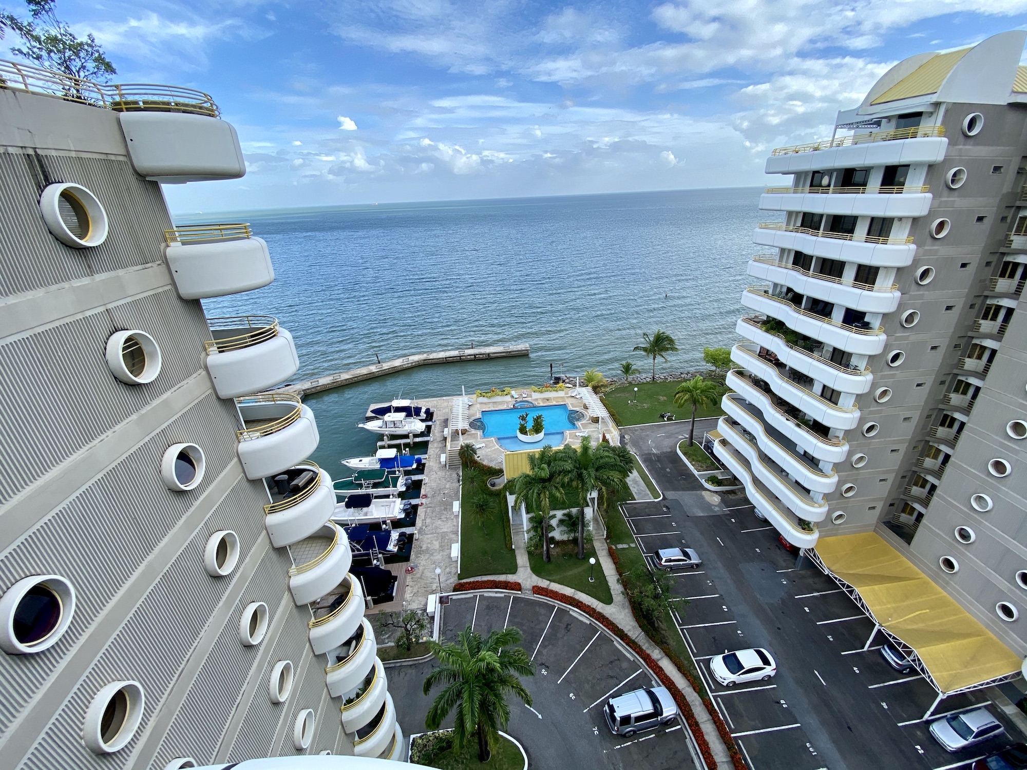 Caribi Towers, Westmoorings