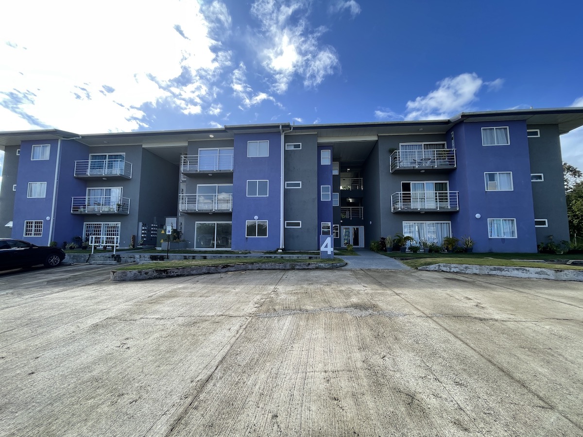 EAST LAKE - 2ND FLOOR - 3 BEDR..