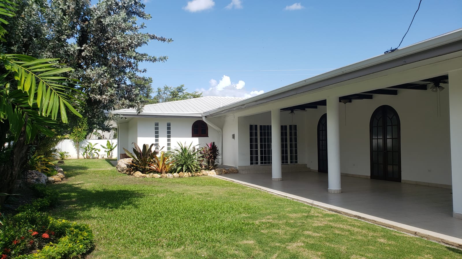 Semi-Furnished 3 Bed, 2 Bath  ..