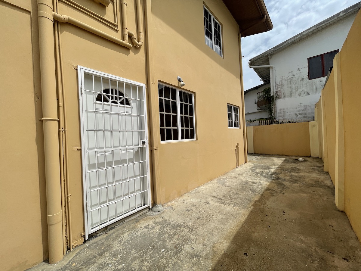 CHAGUANAS - EDINBURG 500 - 2 B..