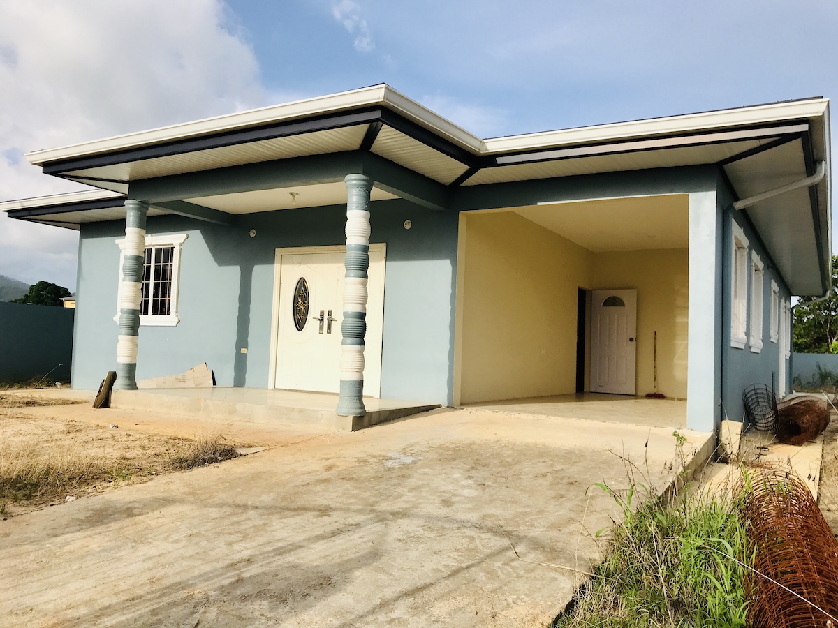 Bregon - 4 Bedroom Home