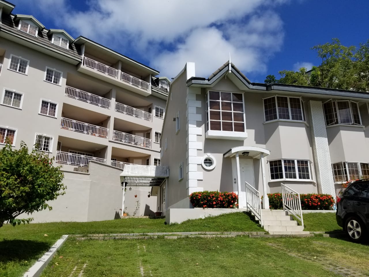 The Meadows, St. James