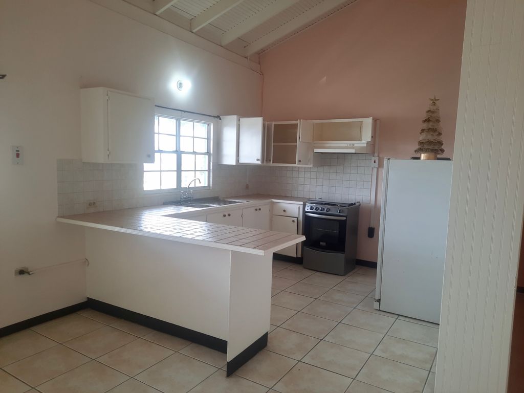 Carenage - Upstairs Apartment