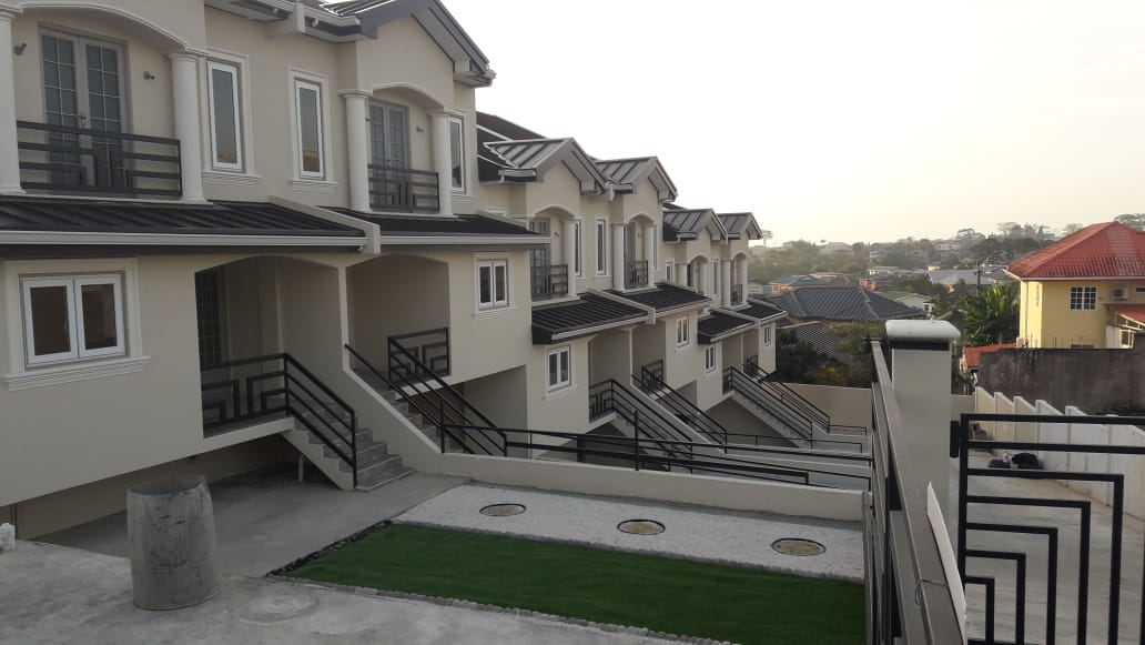 TOWNHOUSE FOR SALE! Palmiste, ..