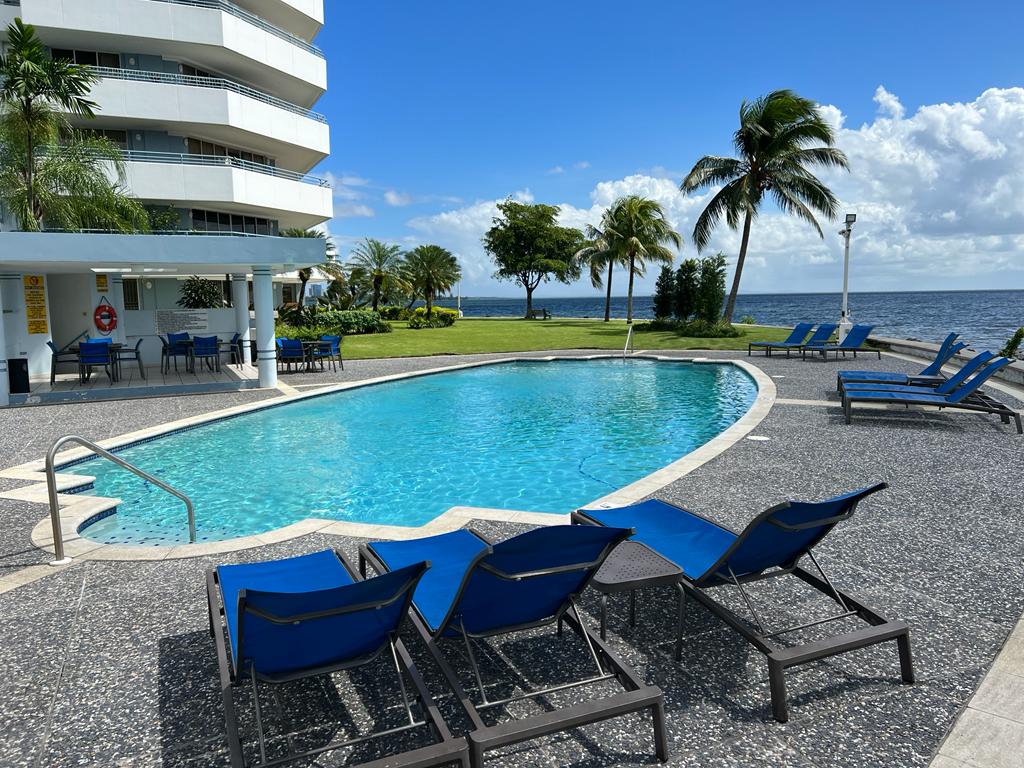 4th floor La Riviera, Westmoorings