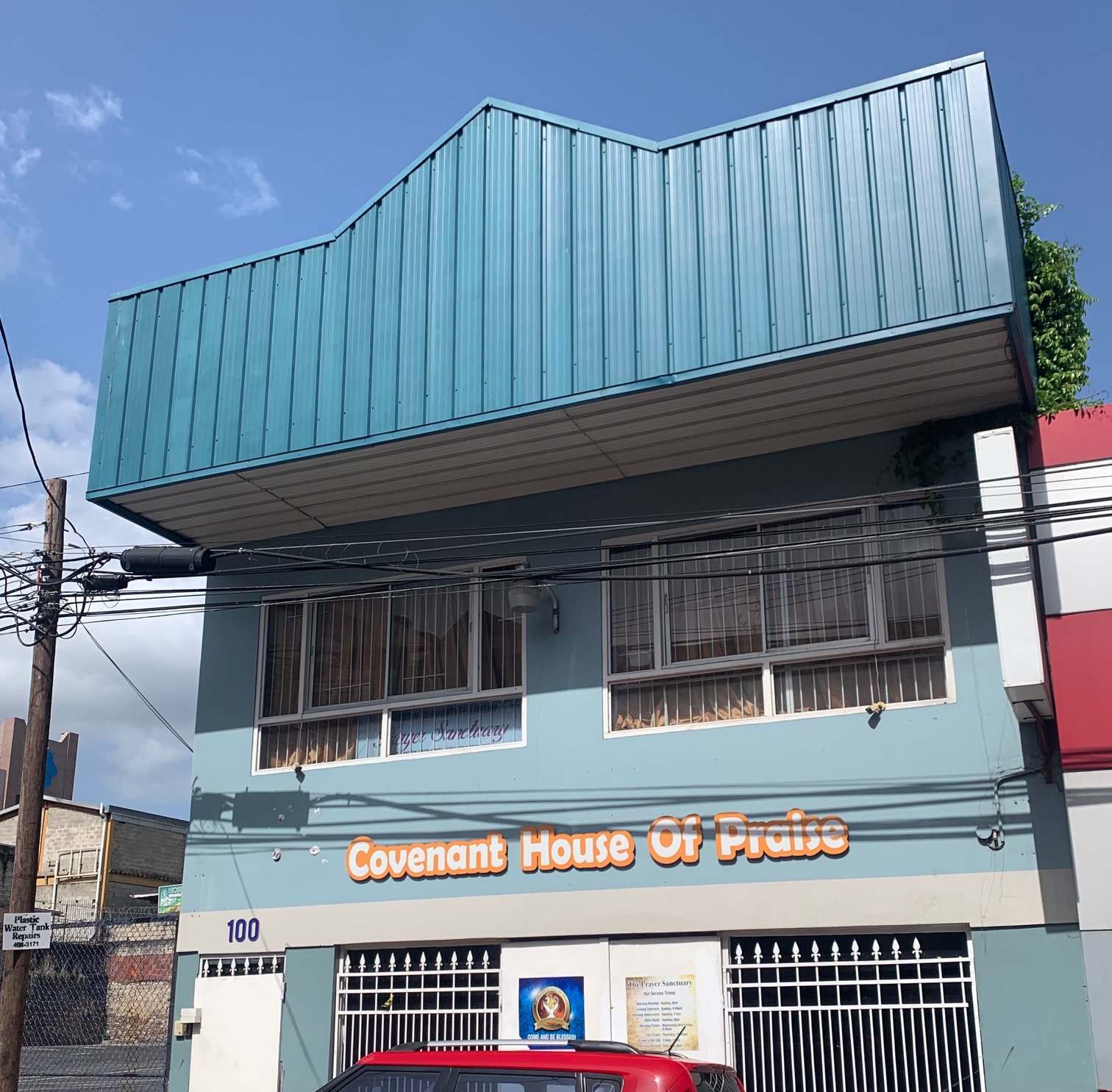 PORT OF SPAIN Henry Street Bui..