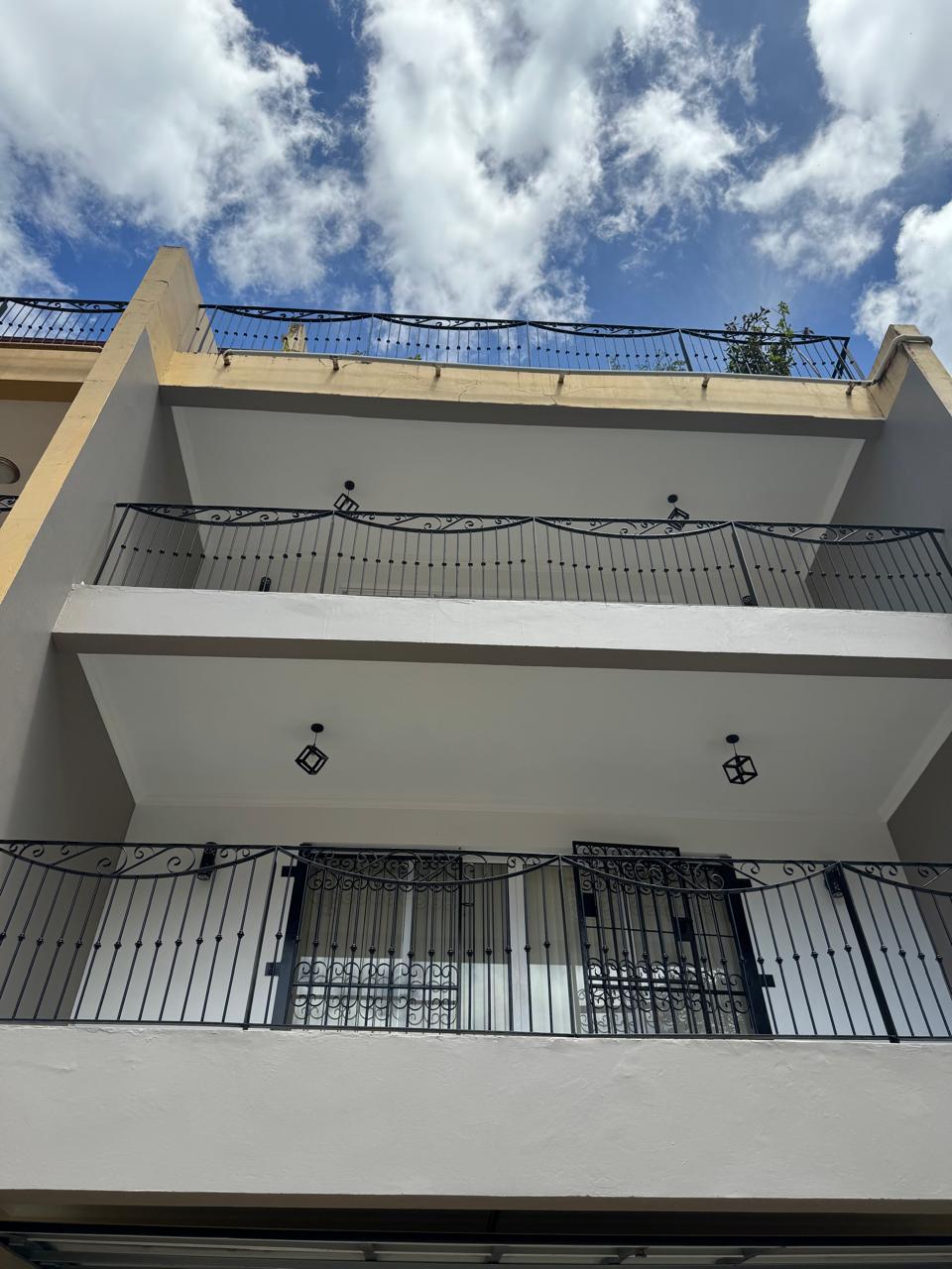 Block D Royal Court, Glencoe