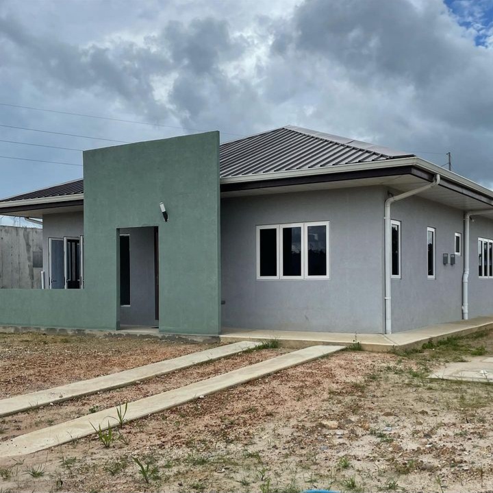 Arima 3 bedroom 2 bathroom Hom..