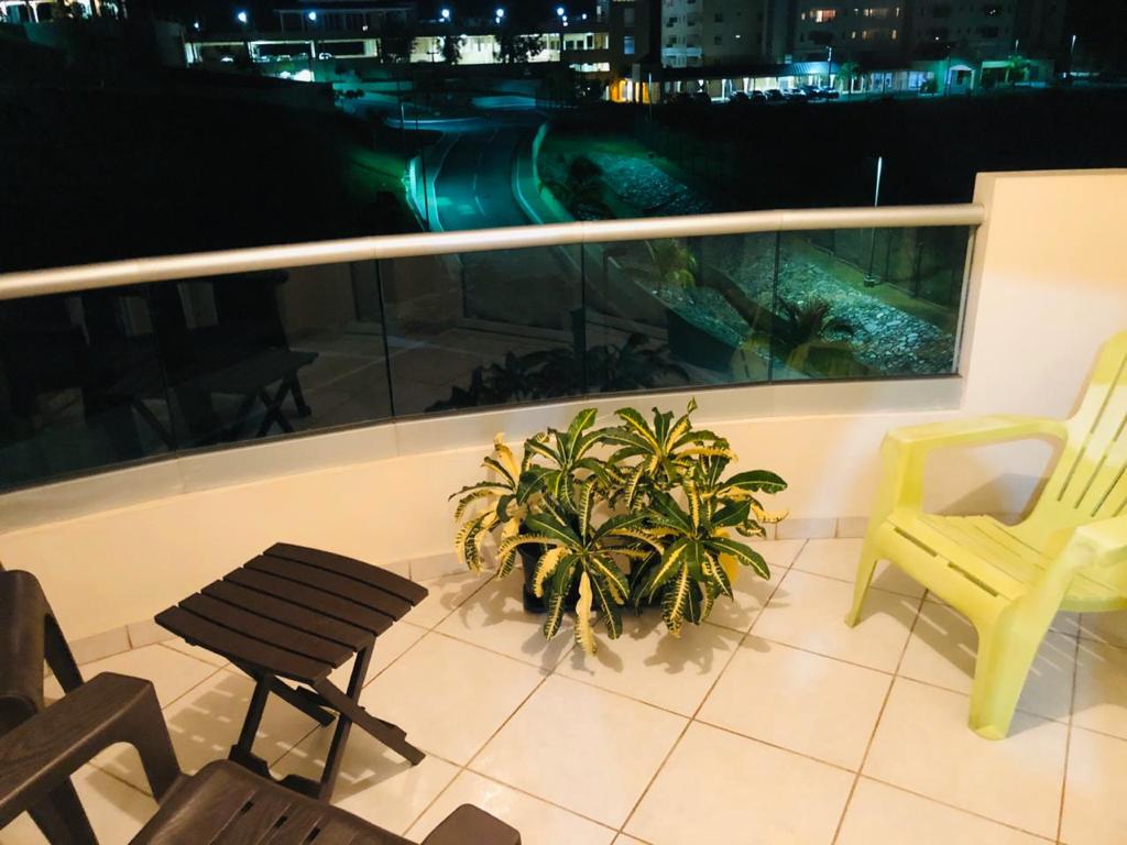 Victoria Keyes 2 bedroom