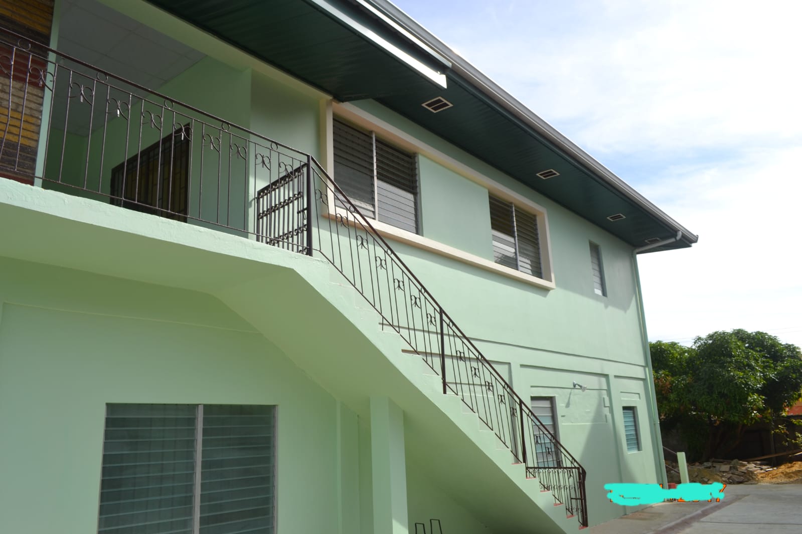 St. Clair Road, Arouca