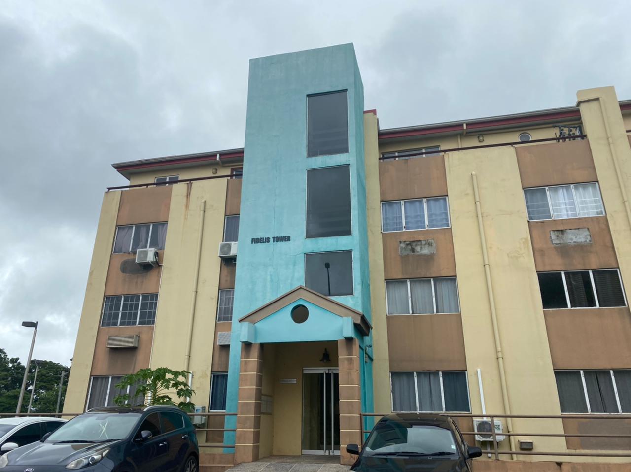 Fidelis Heights, Bates Trace S..