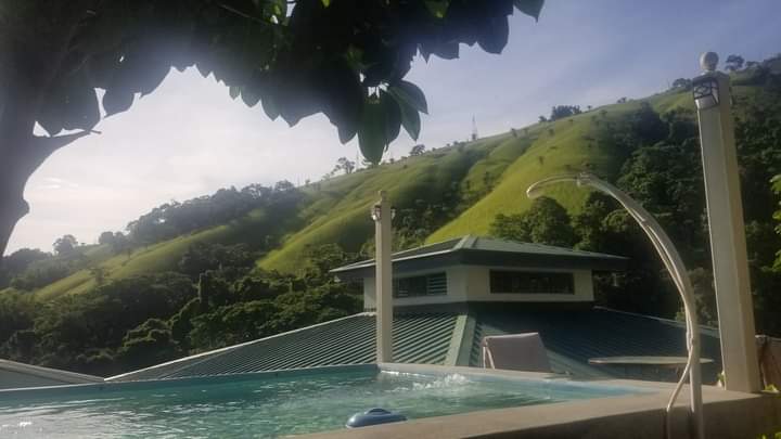 CASCADE - WELLSPRINGS - 2 BED ..