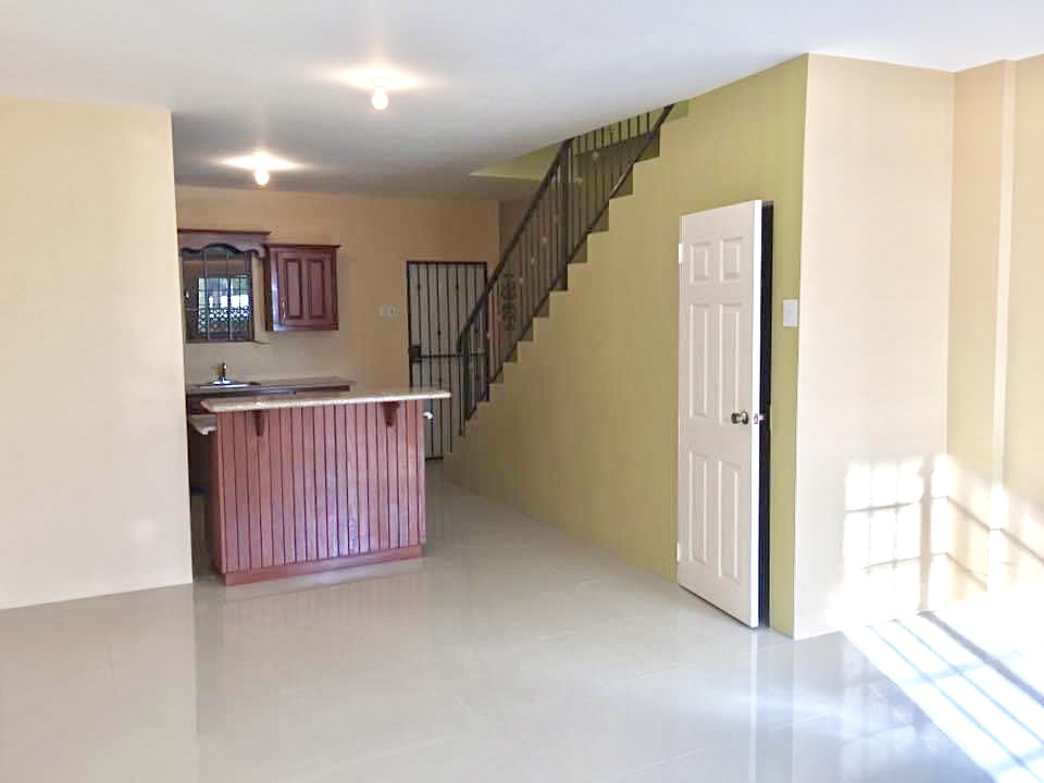 TWO BEDROOM TOWNHOUSE, CHAMPS ..