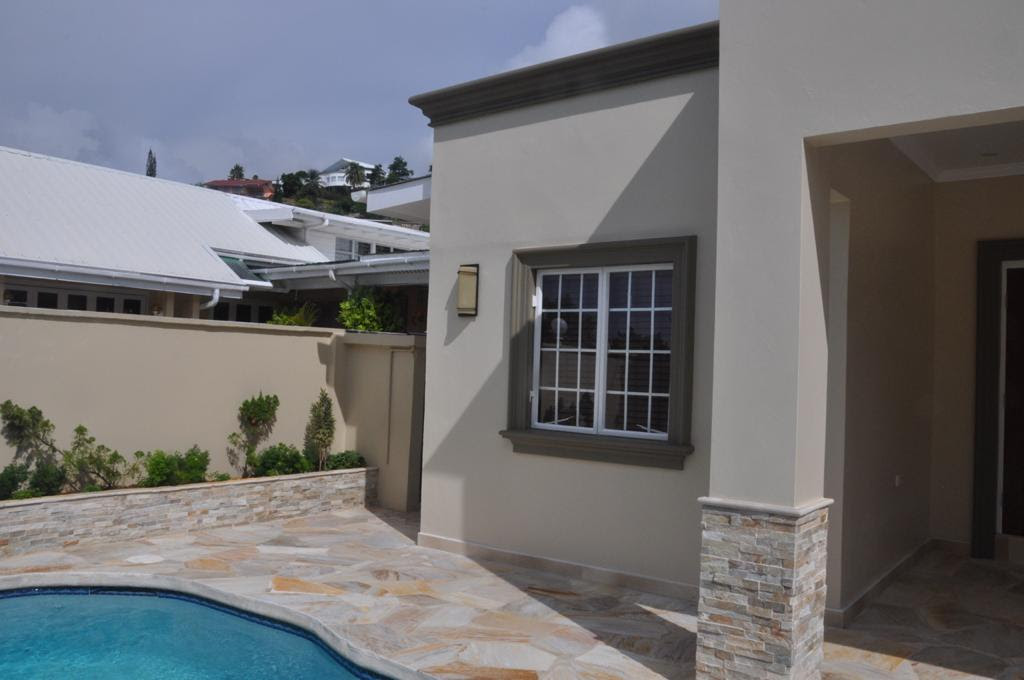 WESTERN CIRCLE, WESTMOORINGS N..