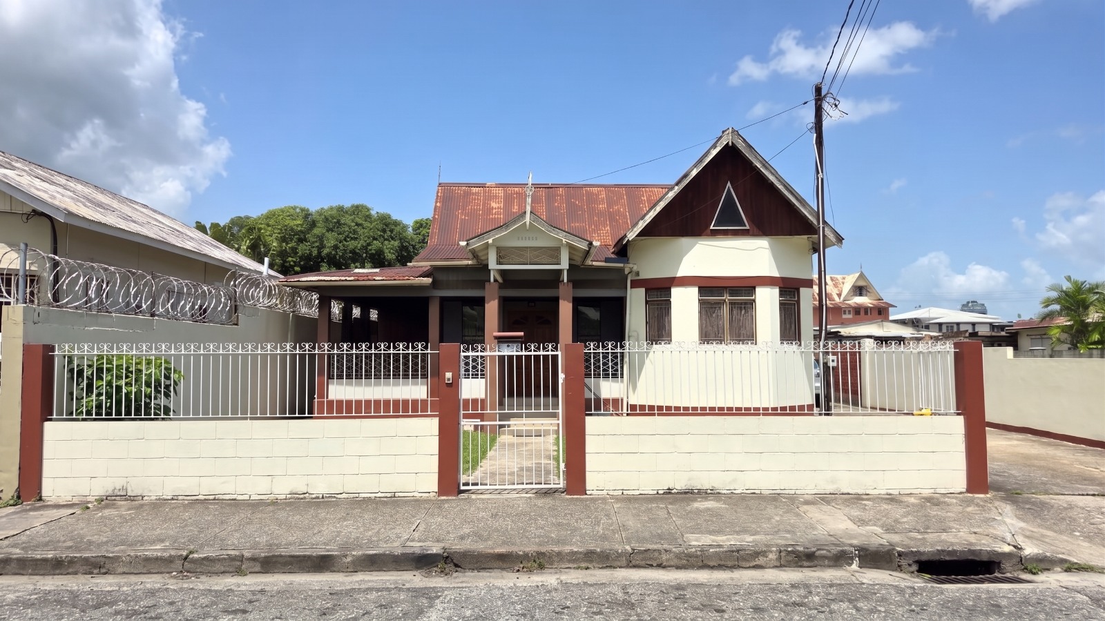 Carlos Street, Woodbrook
