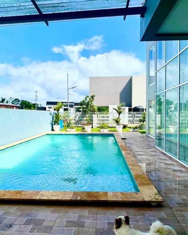 FOR SALE: FREEPORT